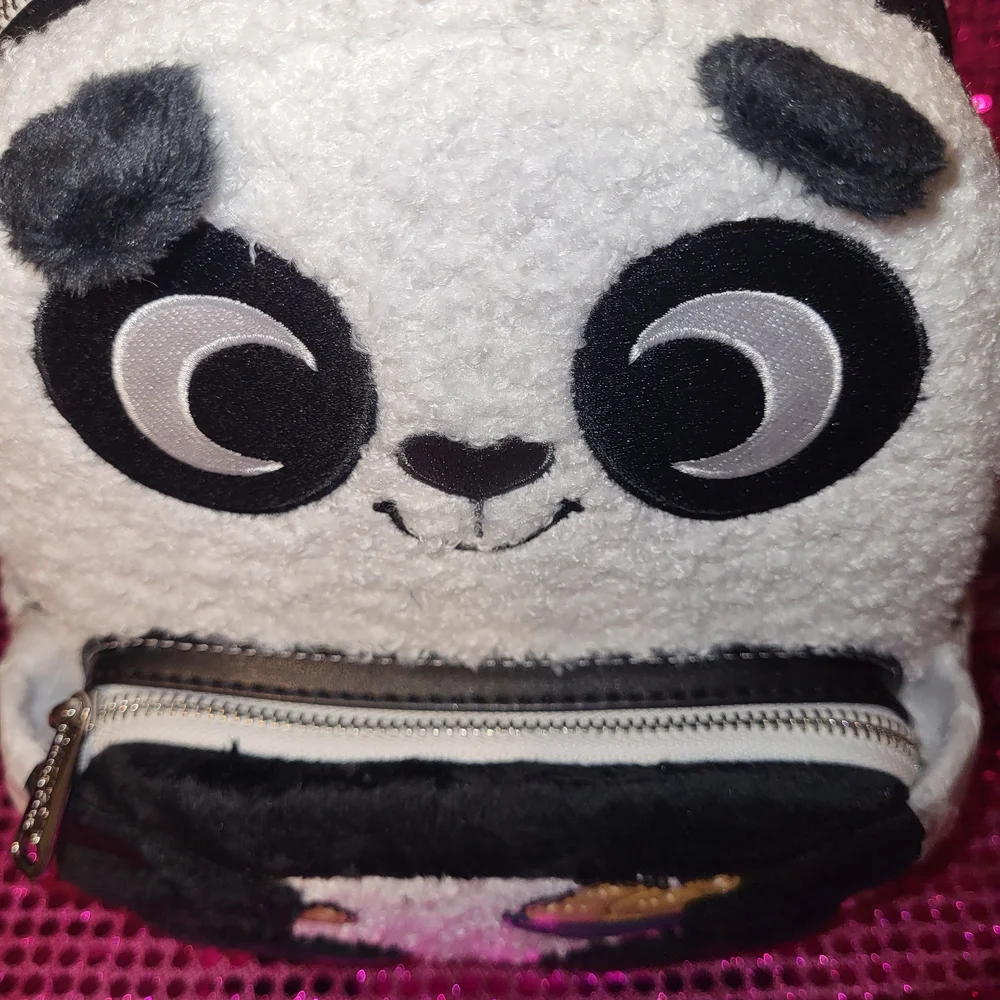 Loungefly Panda Backpack - Black and White - Picture 4 of 4